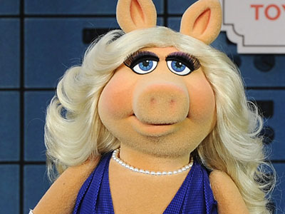 miss piggy portrait